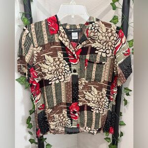 Y2K Sag Harbor Shirt Rayon Floral Red and Brown Boho Cottagecore Patchwork